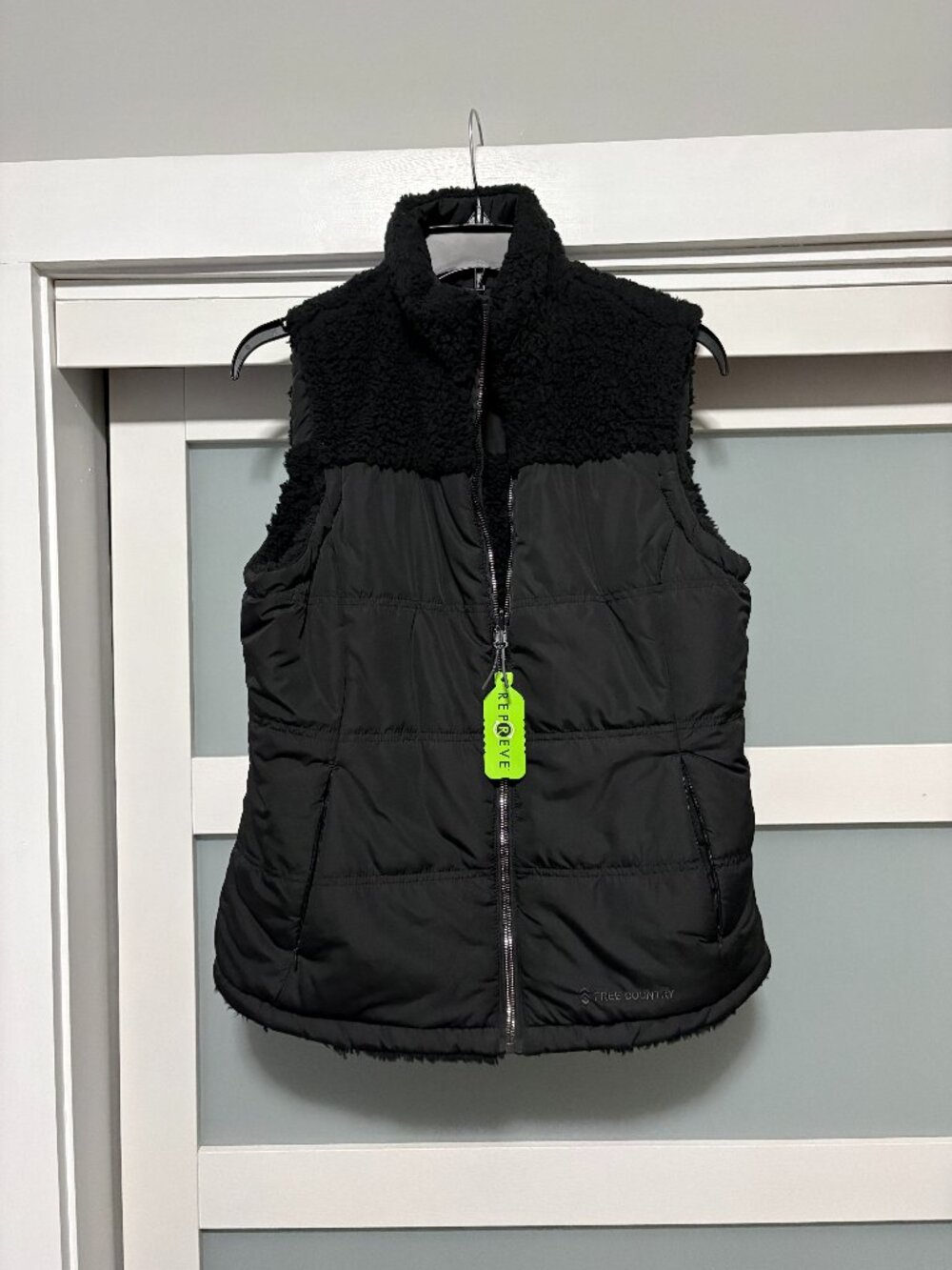 Free Country Ladies Vest Black Puffer Fleece Zip Up sz S NEW Repreve